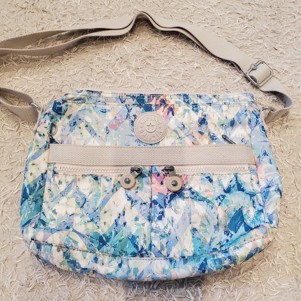 Kipling crossbody